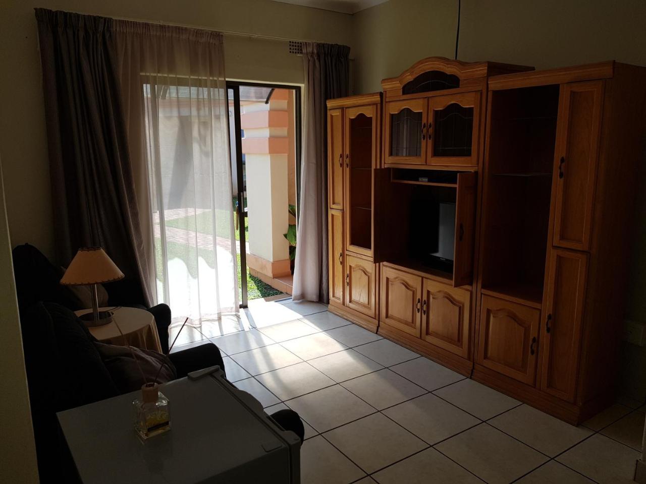Ezulwini Guest House エクステリア 写真